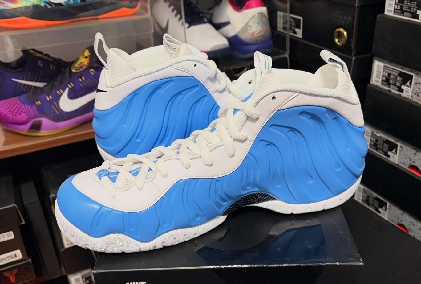'University Blue' Foamposite Pro