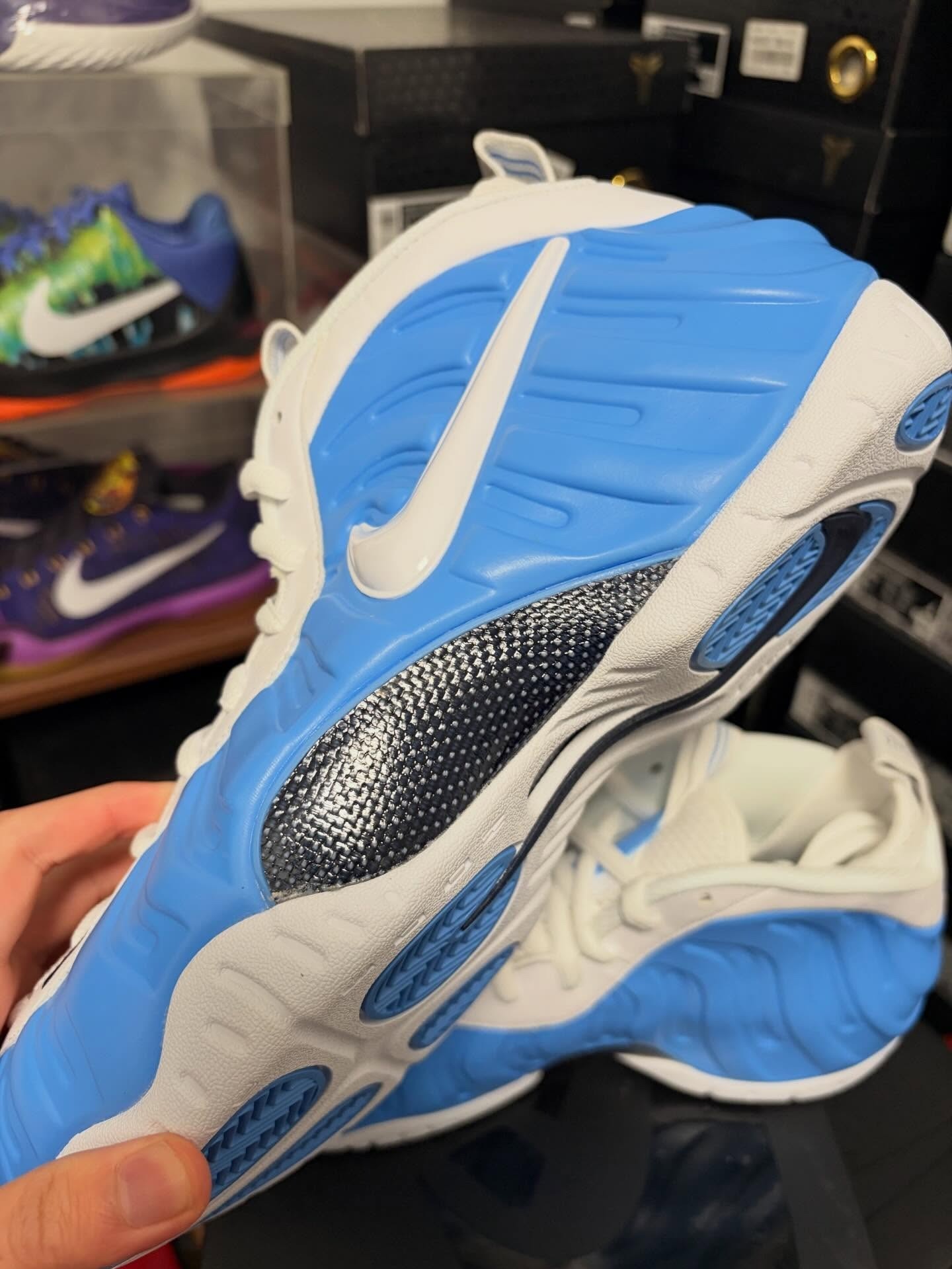 'University Blue' Foamposite Pro